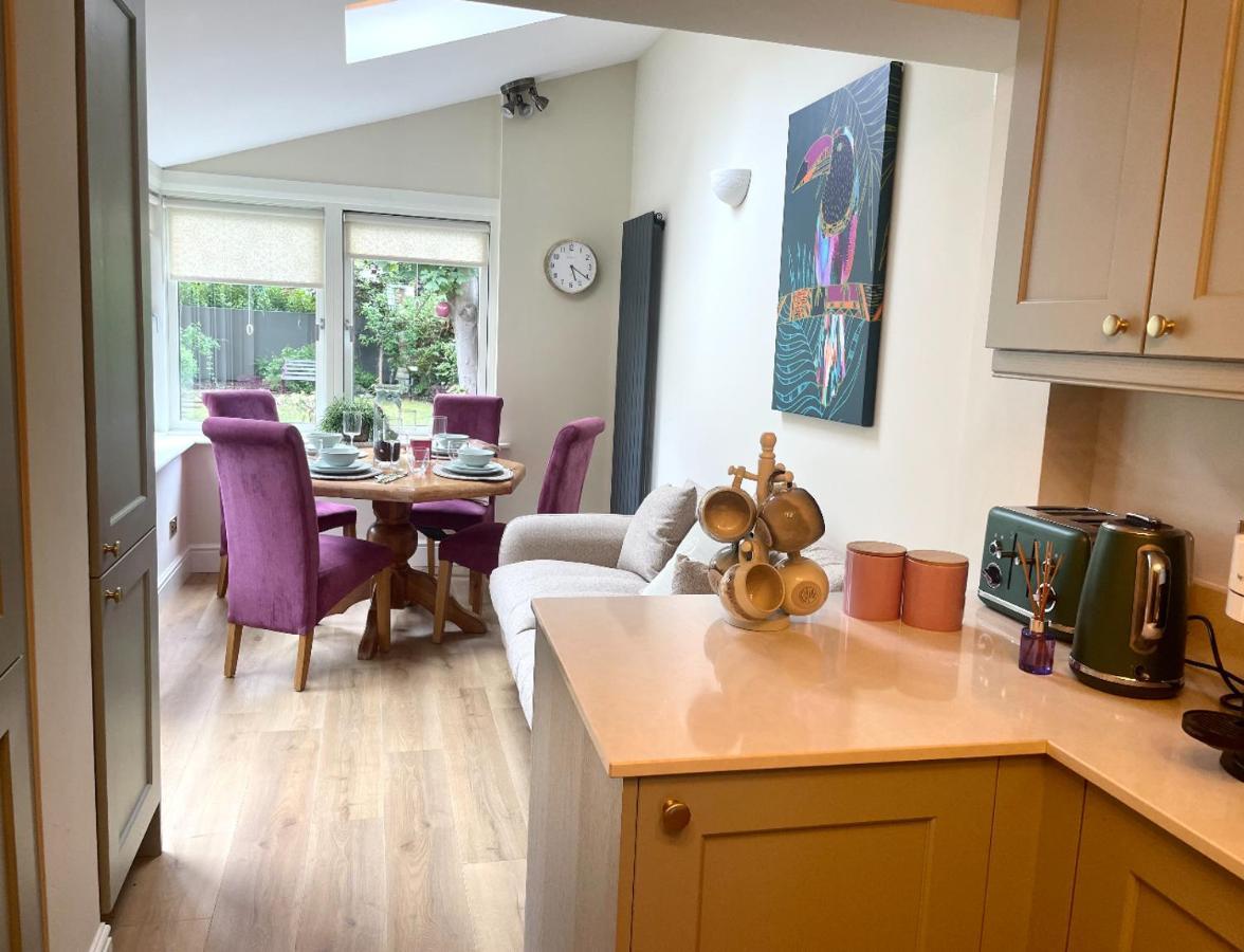 Fashionable Chic Townhouse In D4 Villa ดับลิน ภายนอก รูปภาพ